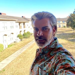 Meet your Posher, Billy